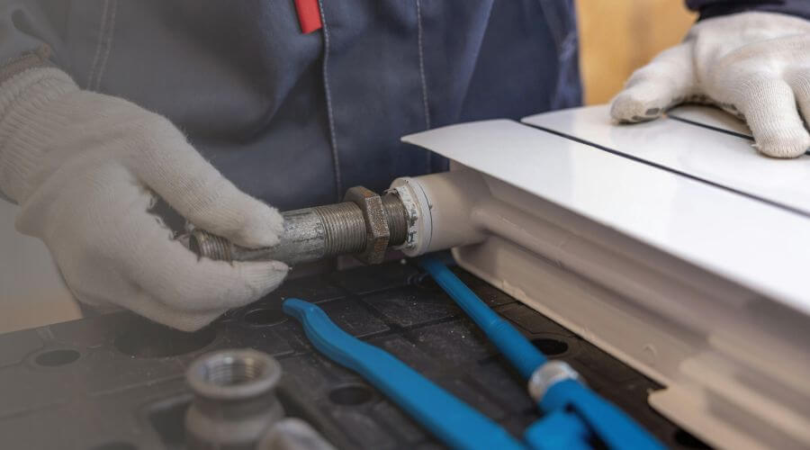 Professional water heater repair services in Niantic, IL